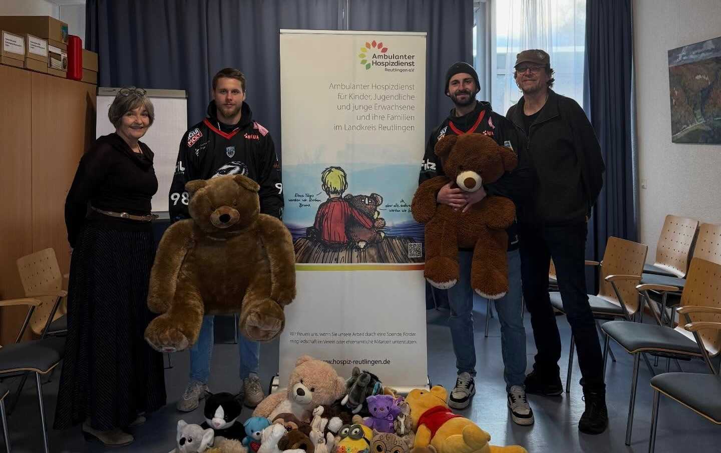 club-teddy-bear-toss-title-image